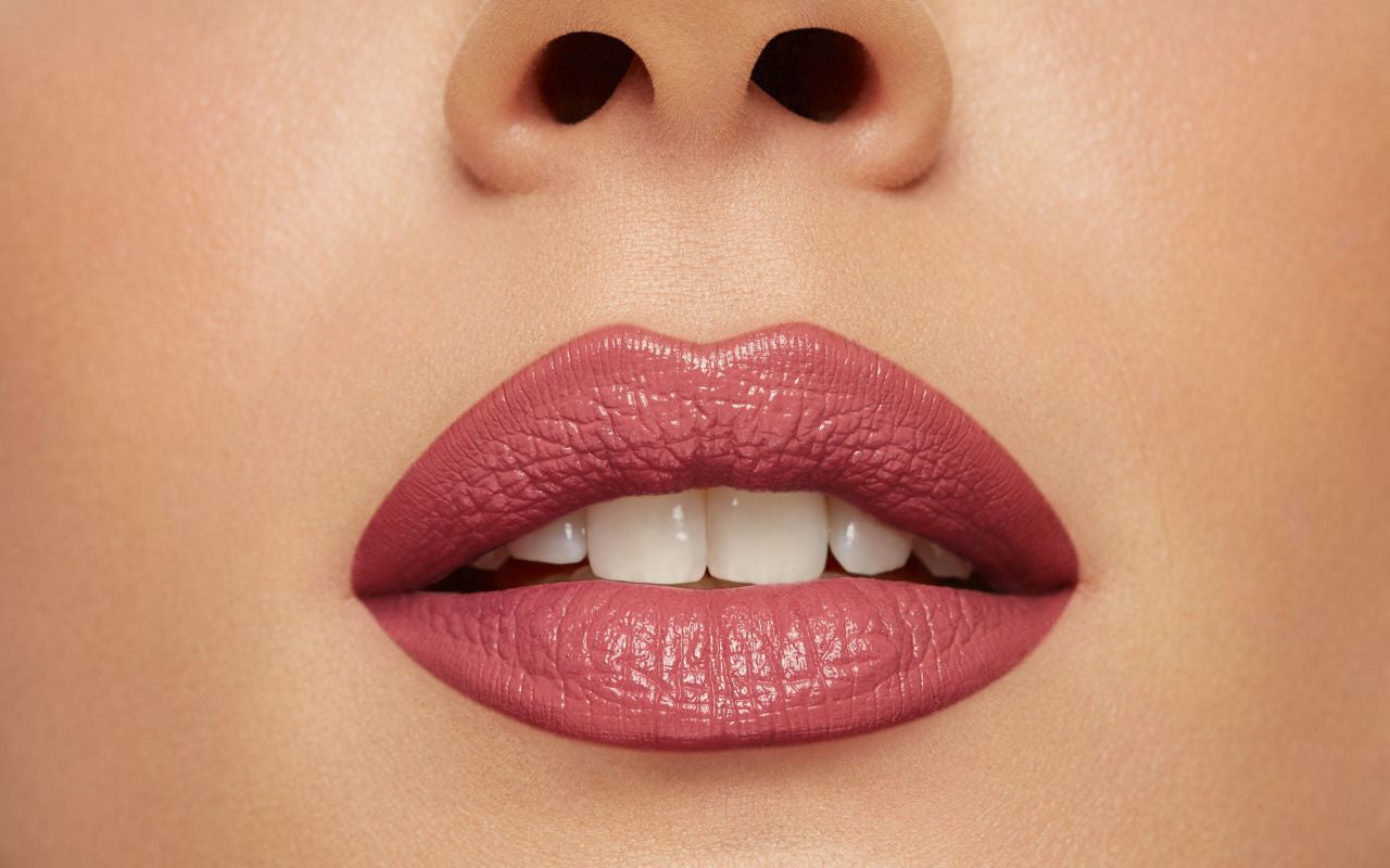 I'm Pupa Lipstick 215 Vintage Apricot